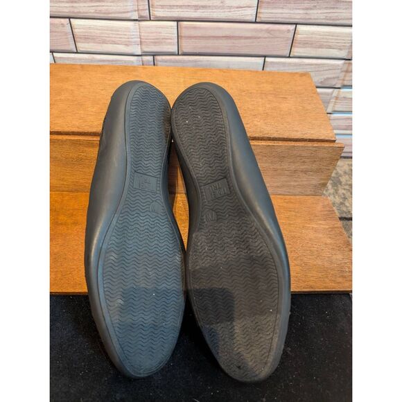 Predictions 3" kitten heel black dress shoes 7W - Picture 5 of 7